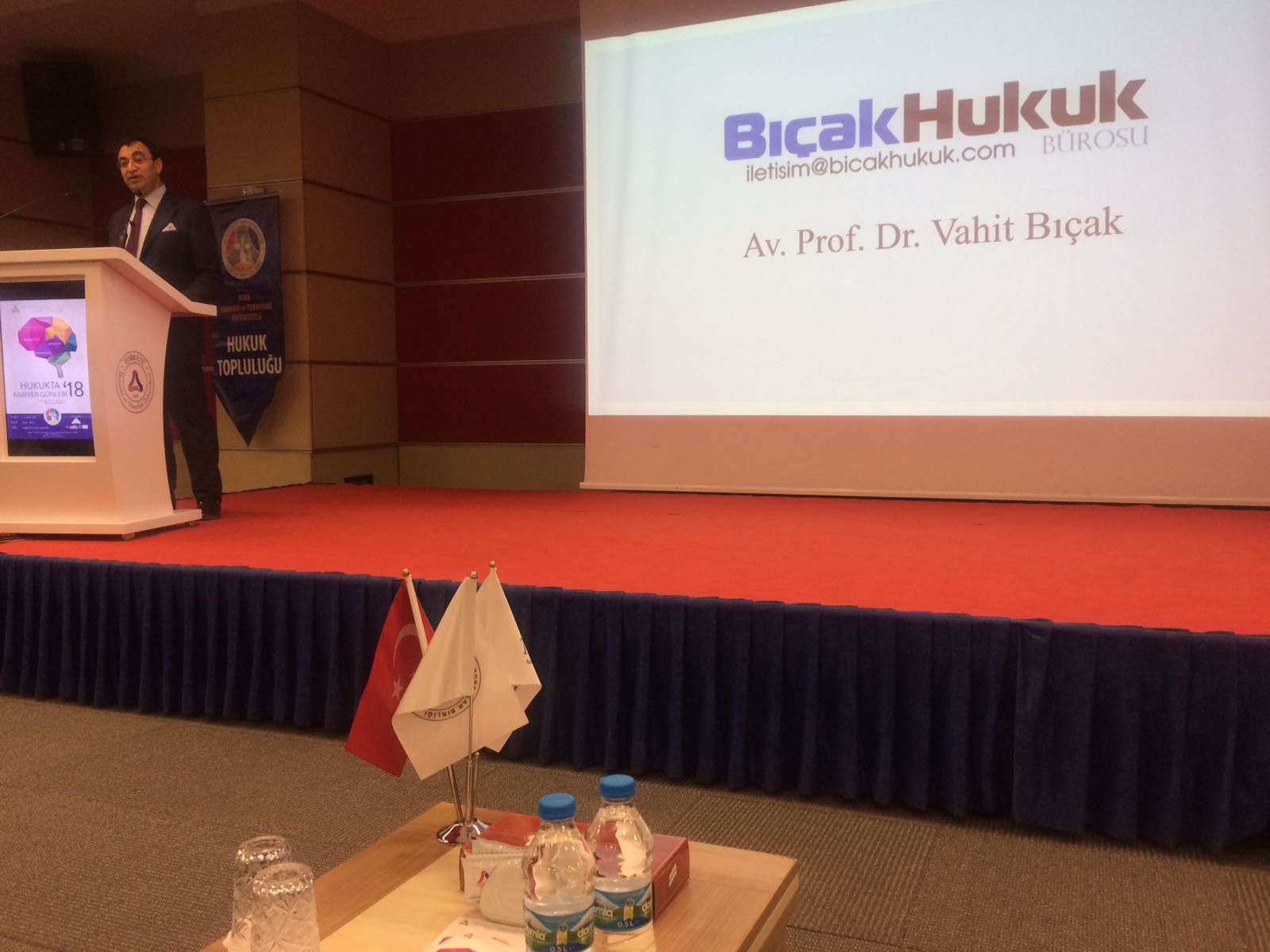 Av. Prof. Dr. Vahit BIÇAK, Hukukta Kariyer Günleri’18 Etkinliğine Katıldı