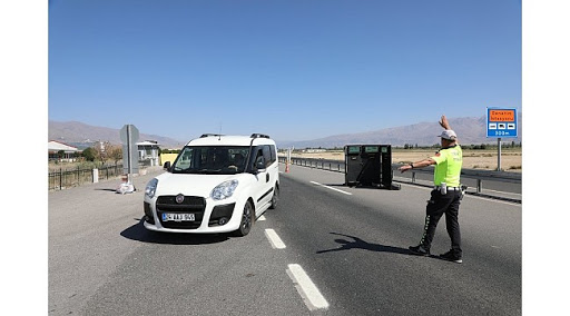 polis jandarma araç durdurma